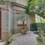 Elegance And Charm At Villa Leandre